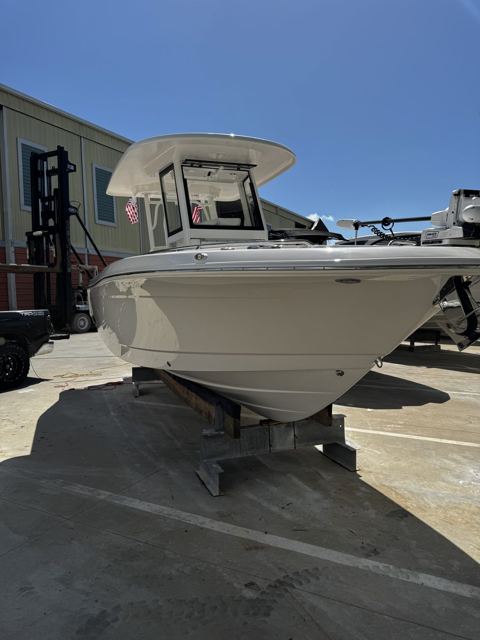 Boat and outboard service work